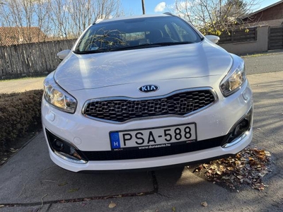 KIA CEE'D 1.6 GDI Silver