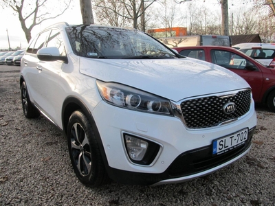 KIA Sorento 2.2 CRDi EX (Automata) [7 személy]...