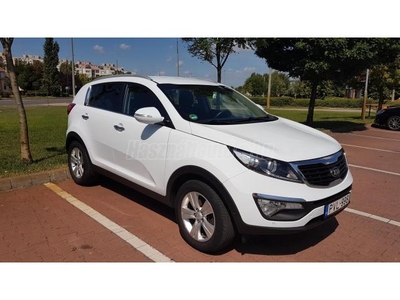 KIA SPORTAGE 1.6 GDI LX Extrákkal