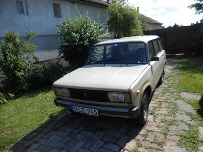 LADA 2104