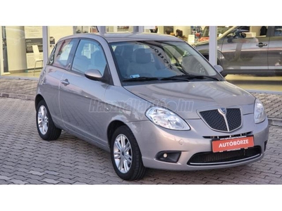 LANCIA YPSILON 1.2 8V Argento 118.000 km!!!!