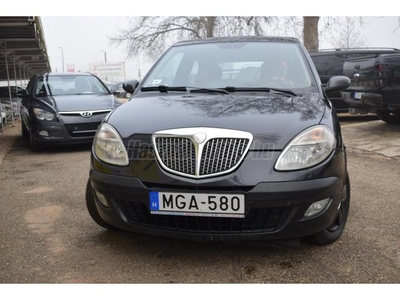 LANCIA YPSILON 1.2 Argento