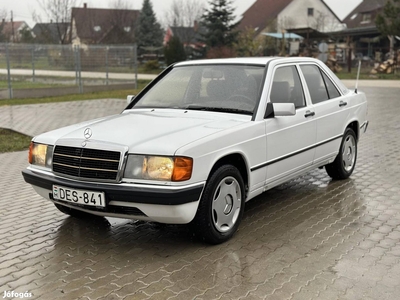 Mercedes-Benz 190