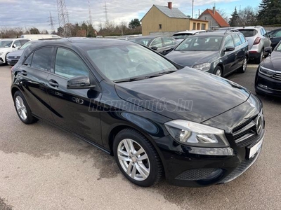 MERCEDES-BENZ A 180 (BlueEFFICIENCY) Urban NAVI.PDC.ÜLÉSFŰTÉS.FÉLBŐR.MULTIKORMÁNY.ALU