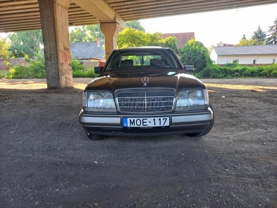 MERCEDES-BENZ E 250 D új futómű. új fényezés. új fékek. gyári állapotban