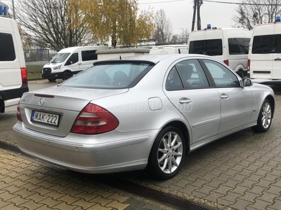 MERCEDES-BENZ E 320 4Matic Avantgarde (Automata) Nagy navi !