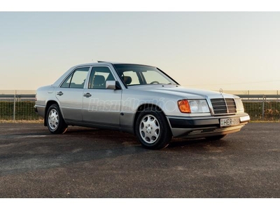 MERCEDES-BENZ W 124 320E