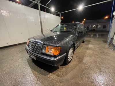 MERCEDES-BENZ W 124