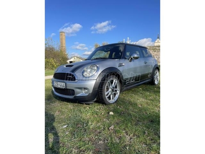 MINI MINI John Cooper Works 1.6