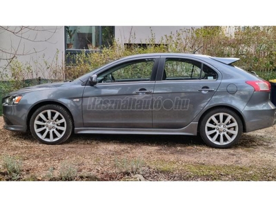 MITSUBISHI LANCER Sportback 1.8 Intense friss műszakival