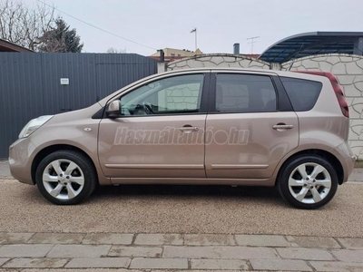 NISSAN NOTE 1.6 Acenta Facelift Navigáció Tempomat Vonóhorog Bluetooth 1 tulajdonos