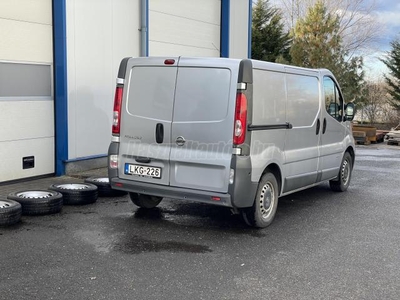 NISSAN PRIMASTAR 2.0 dCi L1H1 Extra