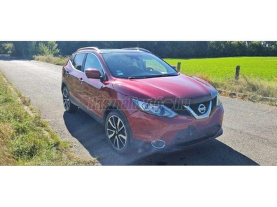 NISSAN QASHQAI 1.6 dCi Tekna 4WD