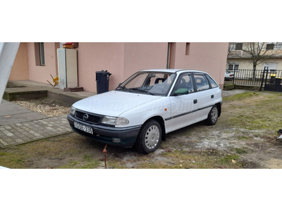 OPEL ASTRA F 1.4 Dream