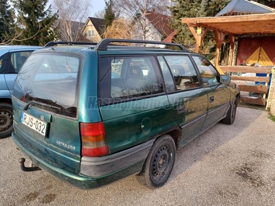 OPEL ASTRA F 1.6 Classic GLX