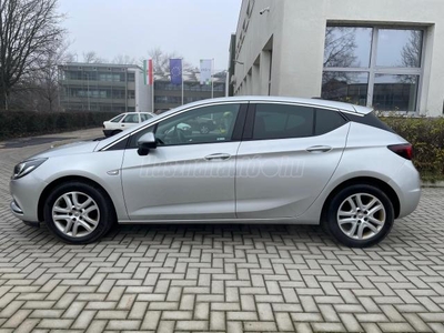 OPEL ASTRA K 1.4 T Enjoy ÁFÁ-s!Kormány-ülés fűtés!Sávtartó!CarPlay!Parkradar!Adaptív tempomat