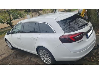 OPEL INSIGNIA 1.6 CDTI Cosmo (Automata)