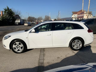 OPEL INSIGNIA Sports Tourer 2.0 CDTI Active (VÉGIG VEZ. SZERVÍZKÖNYV-KITŰNŐ-ÚJSZERŰ GUMIK)