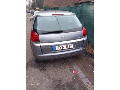 OPEL SIGNUM 2.2 DTI