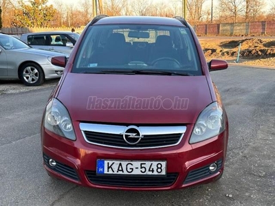 OPEL ZAFIRA B 1.6 Cosmo Újszerü téli gumikkal! Tempomat!