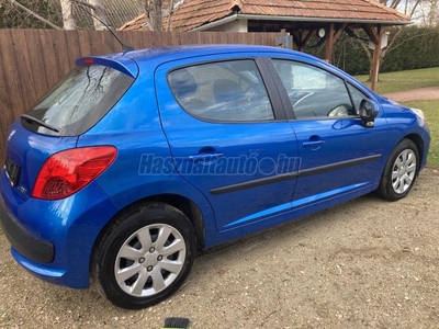 PEUGEOT 207 1.4 16V Sporty