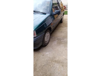 RENAULT CLIO 1.4 RN