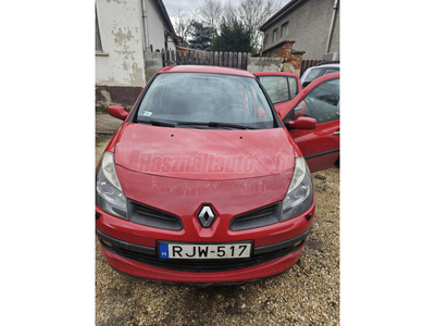 RENAULT CLIO 1.5 dCi Authentique Plus