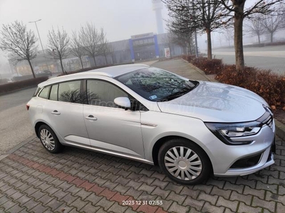 RENAULT MEGANE 1.2 TCe Intens RFB