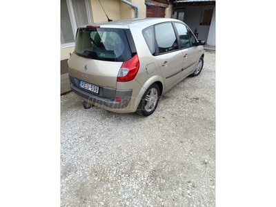 RENAULT SCENIC Grand Scénic 1.9 dCi Privilege