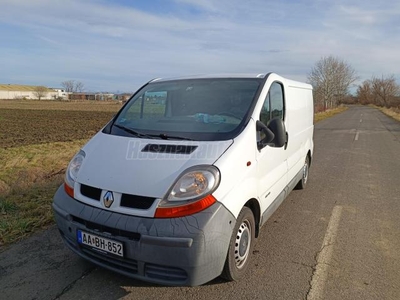 RENAULT TRAFIC 1.9 dCi L1H1