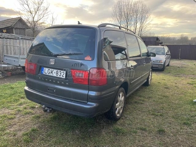 SEAT ALHAMBRA 2.0 PD TDI Stylance