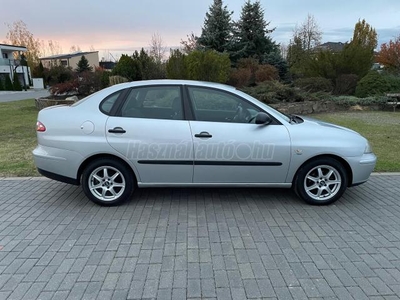 SEAT CORDOBA 1.4 Premium Magyar---sérülésmentes---73.500km---Klíma---ülésfűtés