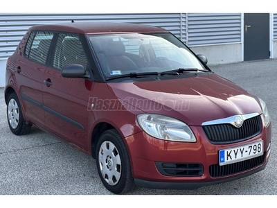 SKODA FABIA 1.4 16V Ambiente Dual