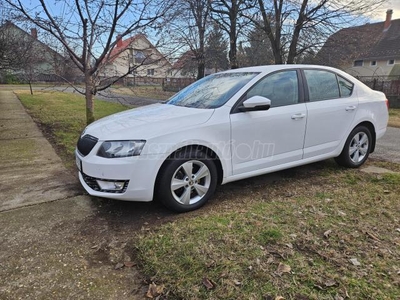 SKODA OCTAVIA 1.6 CR TDI Ambition