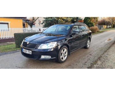 SKODA OCTAVIA Combi 1.4 TSI Elegance XENON