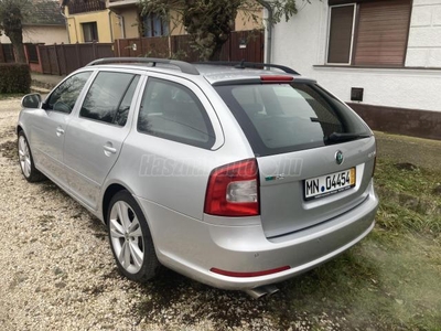 SKODA OCTAVIA Combi RS 2.0 TDI