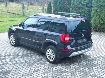 SKODA YETI Outdoor 1.6 CR TDI Ambition Greenline 1.Tulaj.Friss Müszaki.Szervizkönyv.Vezérlés cserélve.V.horog.Navi.Nyári/Téli ker