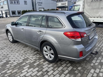 SUBARU OUTBACK 2.0 D Trend