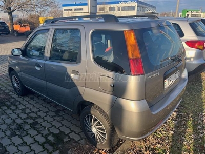 SUZUKI IGNIS 1.3 GLX AC