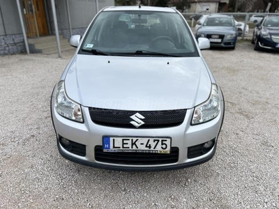 SUZUKI SX4 1.5 GLX AC Magyarországi/Megvigyázott/V.szervizkönyv/Téli-nyári szett