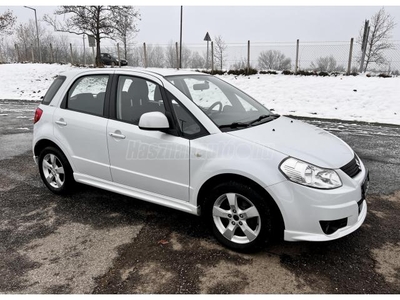 SUZUKI SX4 1.6 GS CD ESP ÚJSZERŰ ÁLLAPOT/ DIGIT KLÍMA/ ÜLÉSFŰTÉS/ NAVIGÁCIÓ/ GYÖNGYHÁZ METÁL