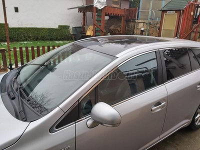 TOYOTA AVENSIS 2.2 DCAT Executive