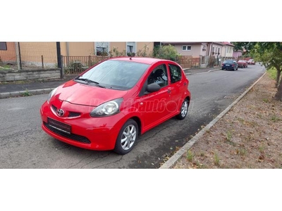 TOYOTA AYGO 1.0 Blue Sport Friss vizsga