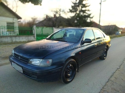 TOYOTA CARINA Carina-E 1.6 GLi