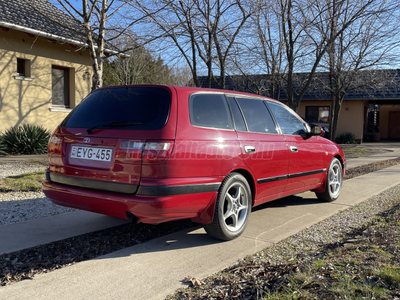 TOYOTA CARINA Carina-E Wagon 1.6 XLi