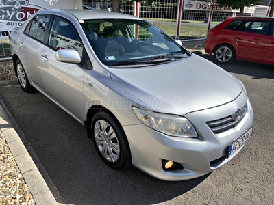 TOYOTA COROLLA Sedan 1.33 Luna