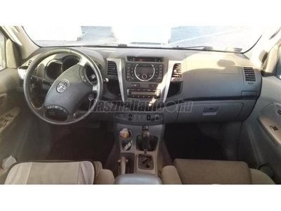 TOYOTA HI LUX Hilux 3.0 D-4D 4x4 Double SR+ (Automata)