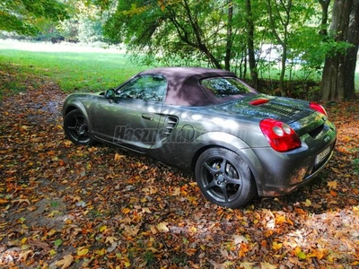 TOYOTA MR 2 MR2 1.8 Roadster