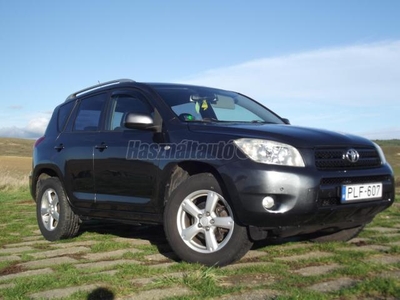 TOYOTA RAV 4 Rav4 2.2 D-4D 4x4 Sol Plus