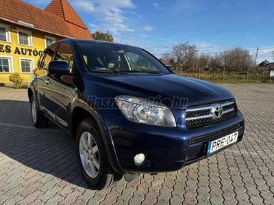 TOYOTA RAV 4 Rav4 2.2 D-4D X Leather Friss Műszaki!! Manuál 6-os váltó!!